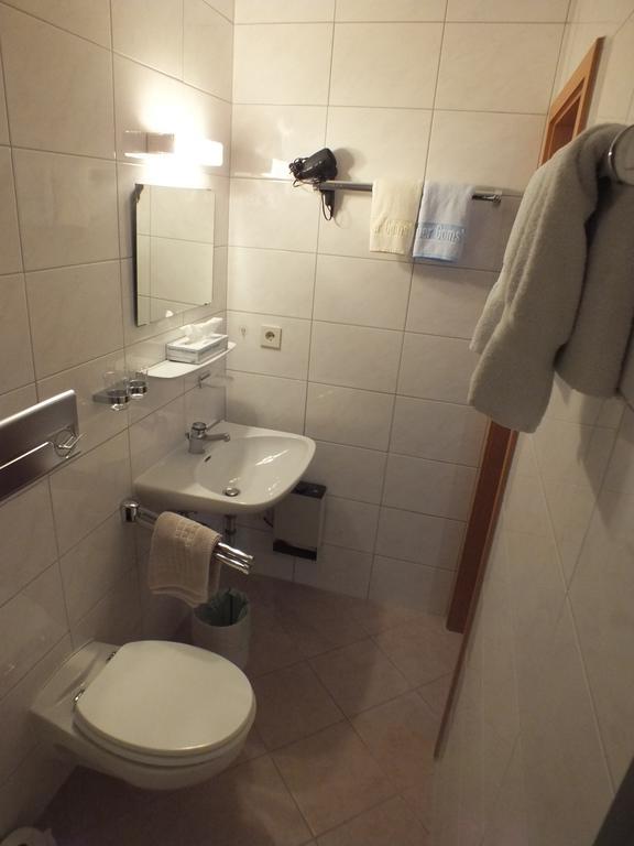Pension Blauer Gamsbock Kiefersfelden Habitación foto