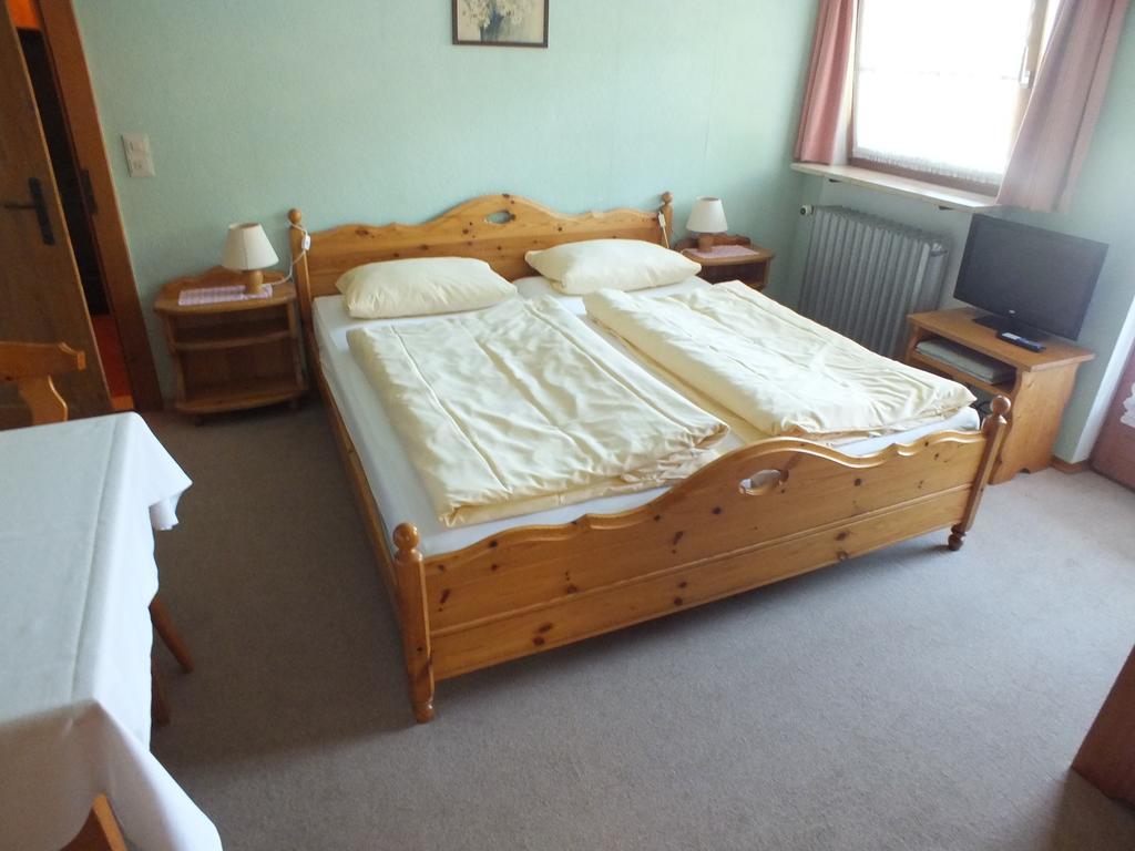 Pension Blauer Gamsbock Kiefersfelden Habitación foto